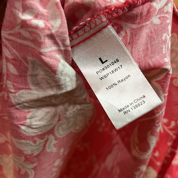 Shyanne Country. Wear It. Mean It. Floral Embroidery Detail Women’s top, size L - Picture 5 of 16